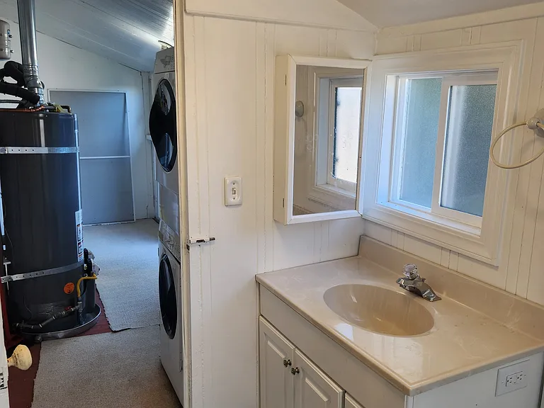 923 Cherry St #1 — Photo 25