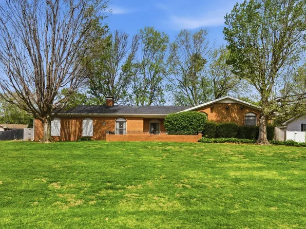 1117 Black Oak Ln, Hopkinsville, KY 42240