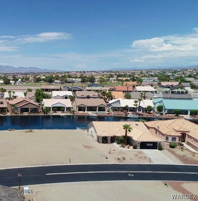 2nd image of 2169 E Via Del Aqua Bay