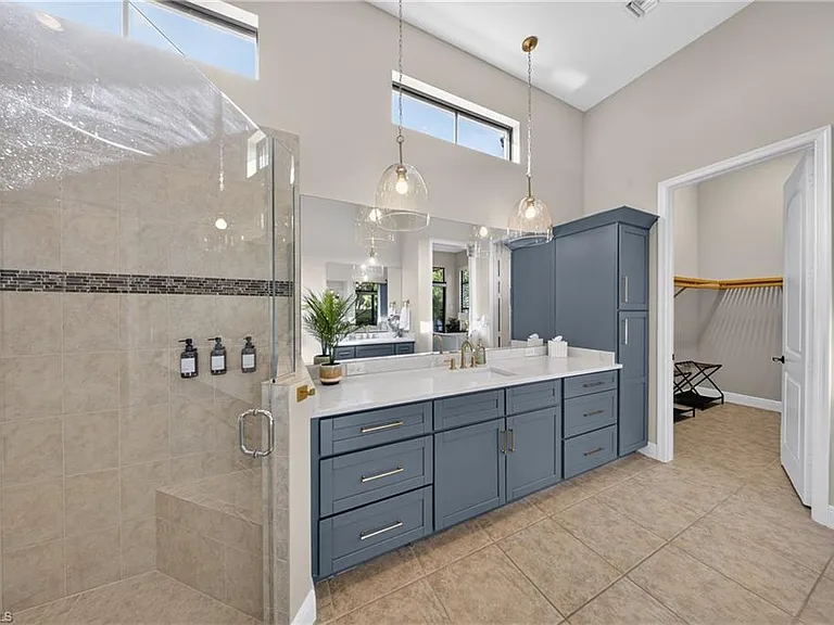 7890 Allende Ln — Photo 28