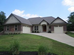 14103 Lake Forest Ln, Louisville, KY