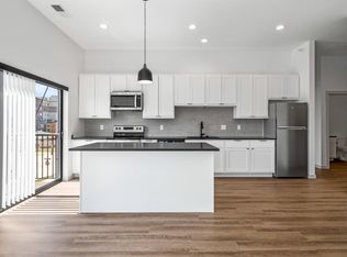 810 Broadway Ave N #301, Rochester, MN 55904