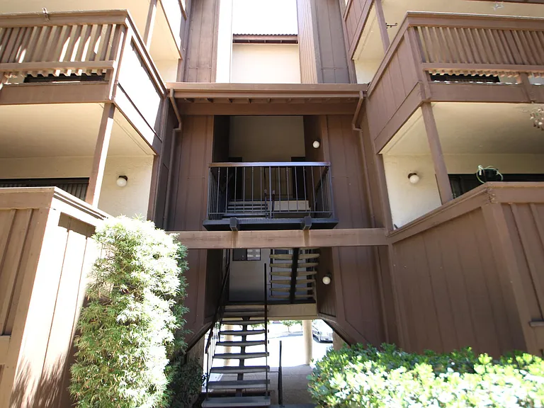 2055 Sierra Rd #86 — Photo 2