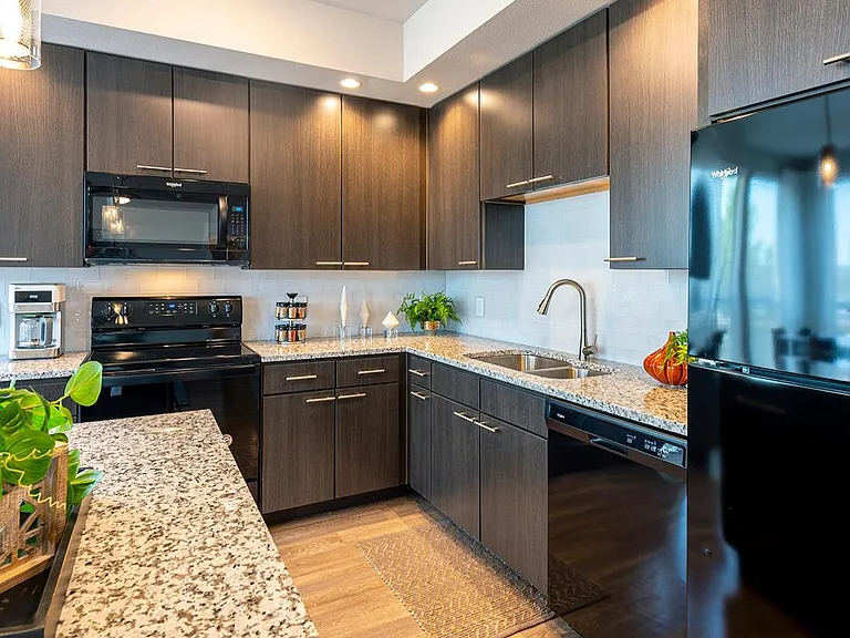 7204 Town Center Blvd — Photo 2