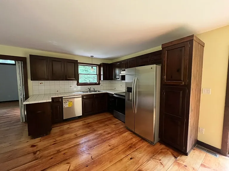 91 Arnold Mountain Rd — Photo 6
