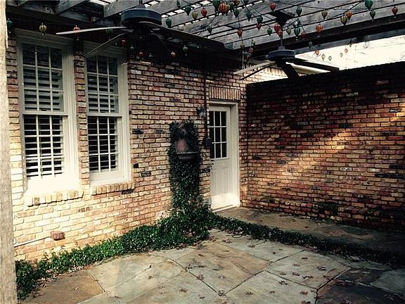 3rd image of 3727 Binkley Ave