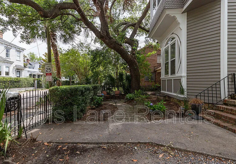 35 Montagu St #B — Photo 29