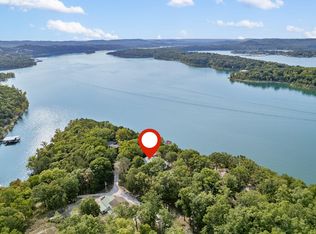 486 Ice Box Cove Ln, Galena, MO 65656