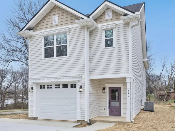 749 Maple Grove St, Maryville, TN 37801