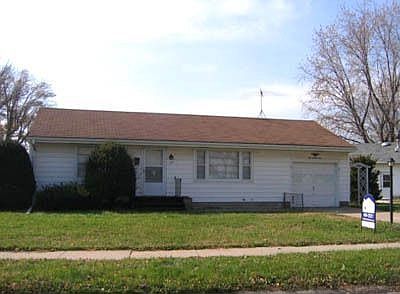 1st image of 102 Wedgewood Dr