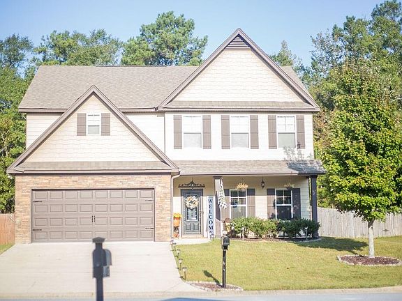 2nd image of 24 New Castle Dr