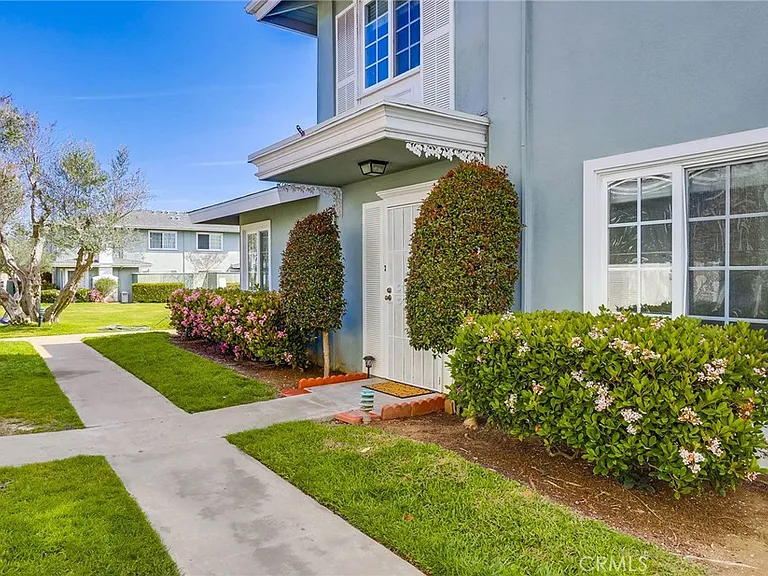 1845 Anaheim Ave #16-C — Photo 1