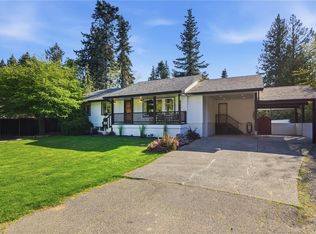1025 Maple Lane Dr, Nanaimo, BC V9P 1T3
