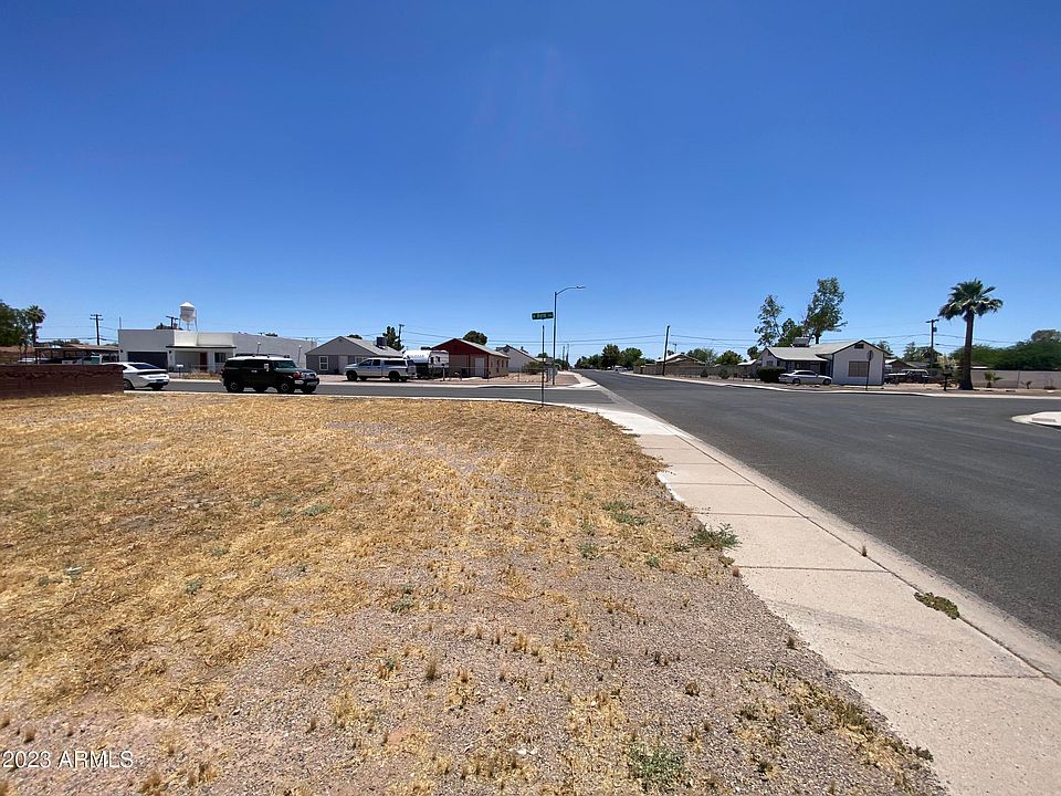 2nd image of 270 W BYRD Avenue #13