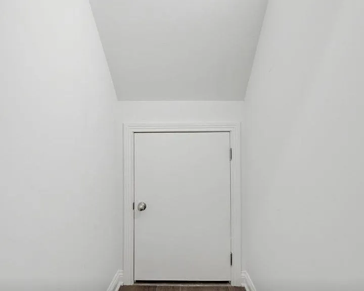 Unit Photo
