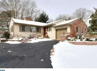 220 High St, Moorestown, NJ 08057
