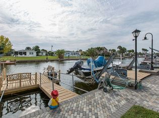 4160 Floramar Ter, New Port Richey, FL 34652