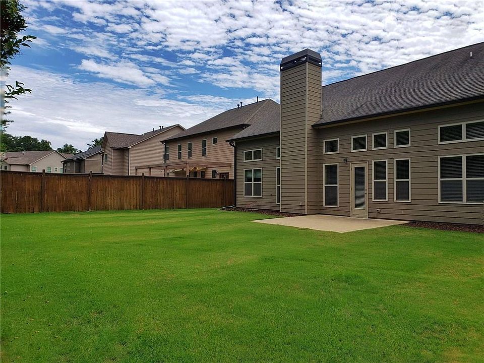 2nd image of 4090 Hunters Walk Way