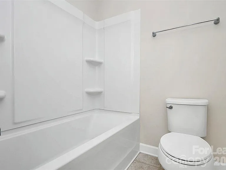 9328 Glenburn Ln — Photo 20