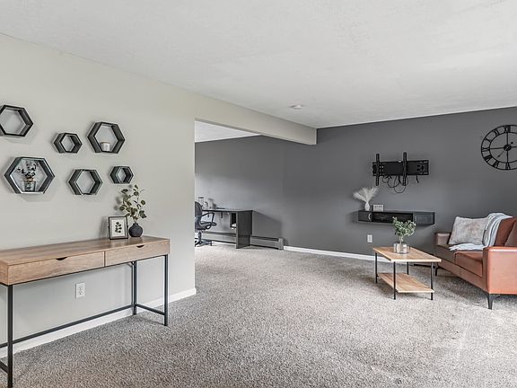 3rd image of 9612 Moeller Rd