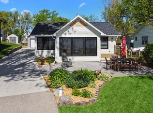 7612 Lily Lake Rd, Burlington, WI 53105