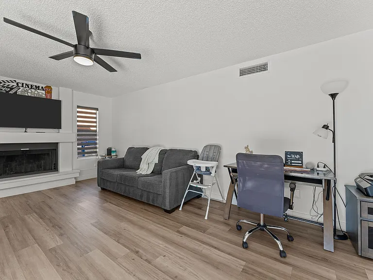 11417 W Orange Blossom Ln — Photo 42