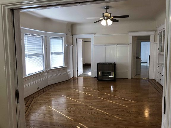 2nd image of 2120 N St APT 1