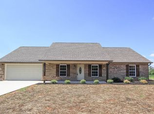 302 Vernie Lee Rd, Friendsville, TN 37737