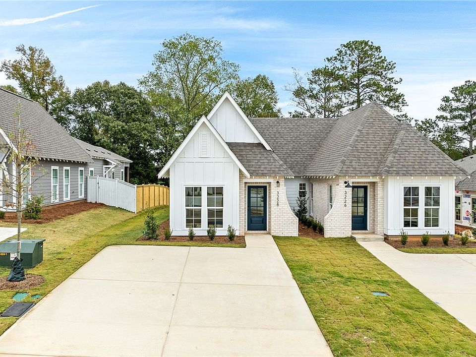 1st image of 3228 Bradley Ln