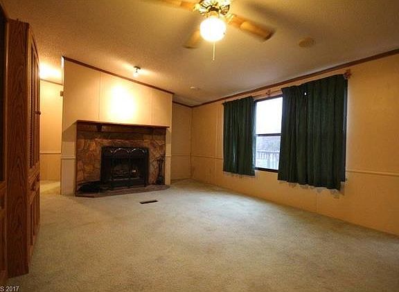 3rd image of 104 Cocks Comb Ln