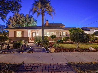 307 W 11th St, Azusa, CA, 91702