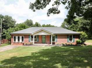 226 Oakrun Dr, Mt Washington, KY 40047