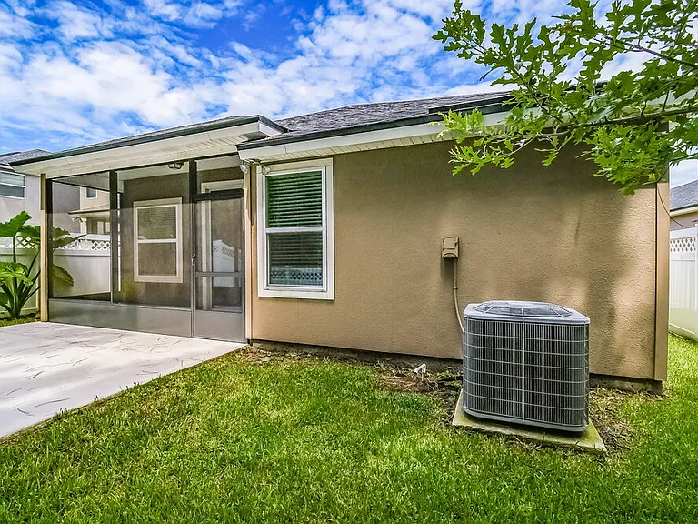 636 Drysdale Dr — Photo 16
