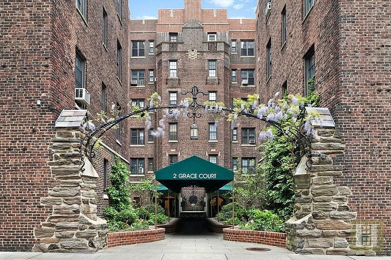 1st image of 2 Grace Ct APT 5K