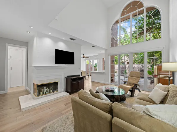 200 NE 14th Avenue #2, Fort Lauderdale, FL 33301