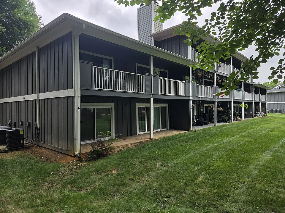 7500 Woods Ln #47
