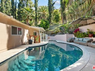 4300 Pampas Rd, Woodland Hills, CA 91364