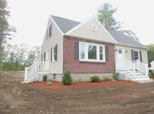 59 Winthrop St, Medway, MA 02053