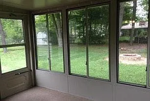Three season room