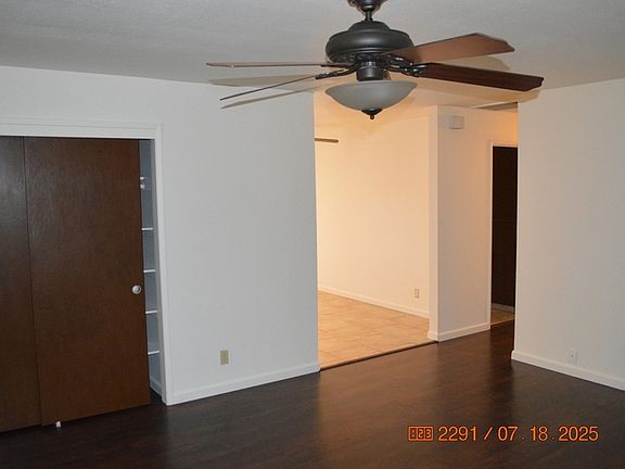 3rd image of 4504 E Monte Vista Ave
