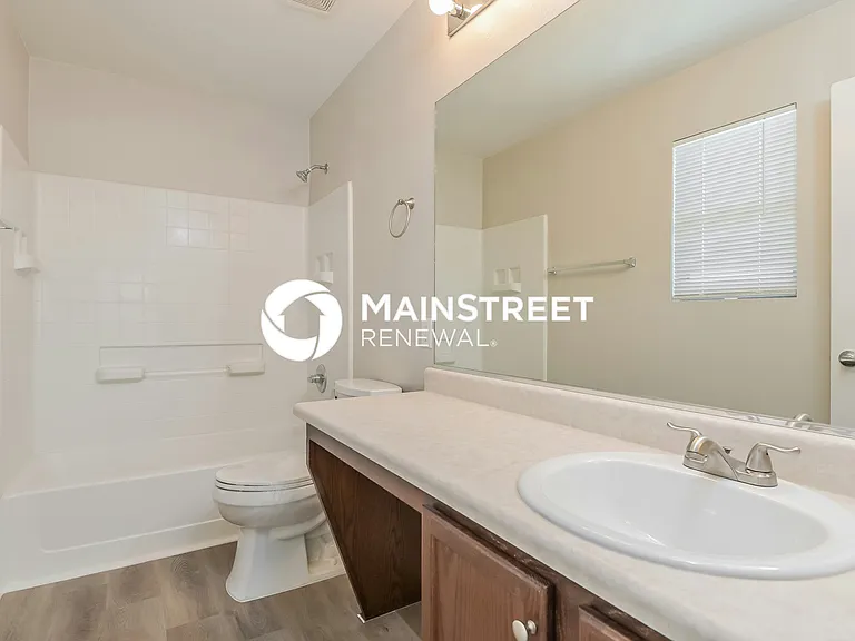 Main Bathroom