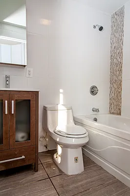 Rented by Nooklyn NYC LLC | media 65