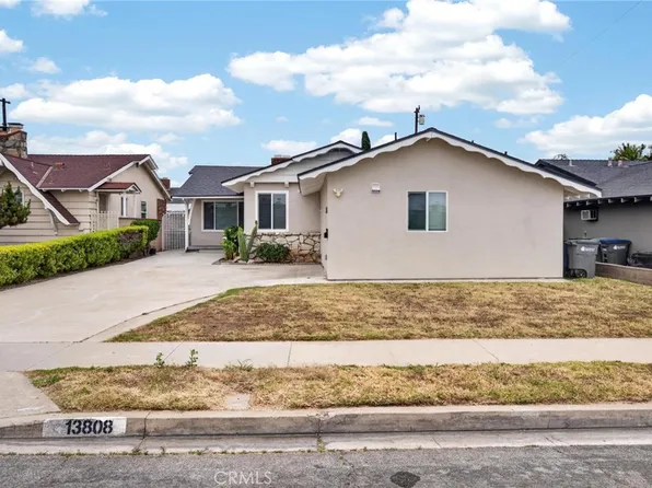 13808 S Catalina Ave, Gardena, CA 90247