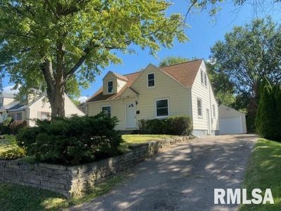 15 Knoll Ct, Rock Island, IL, 61201