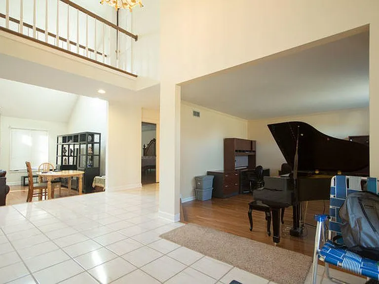 4355 Pine Lake Dr — Photo 4