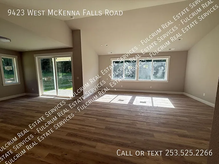 9423 McKenna Falls Rd W — Photo 3