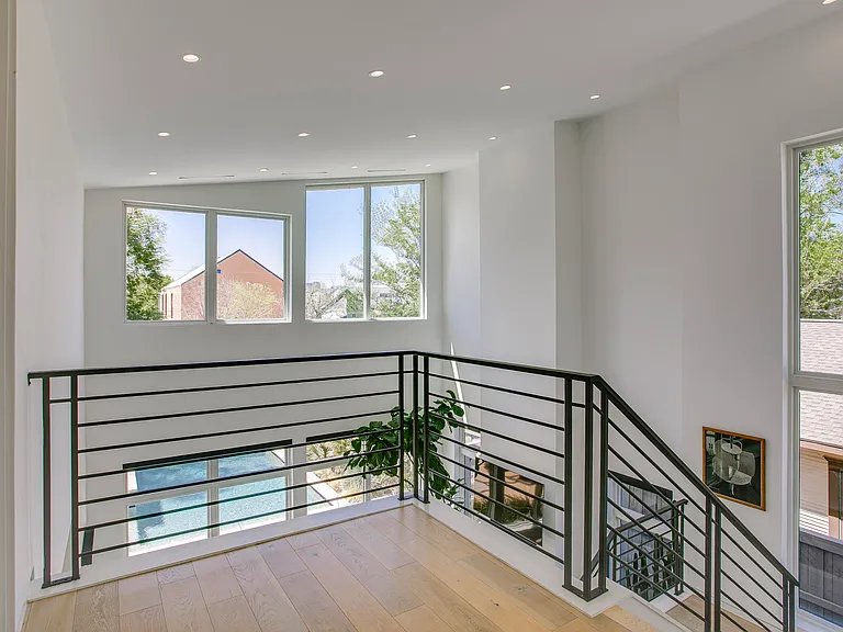 2215 Madera St — Photo 31
