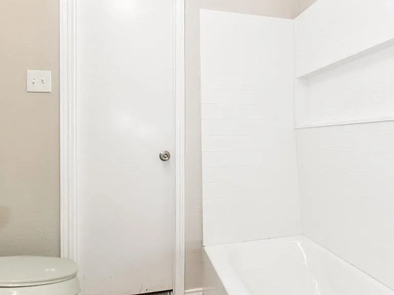 1708 Beau Ct — Photo 29