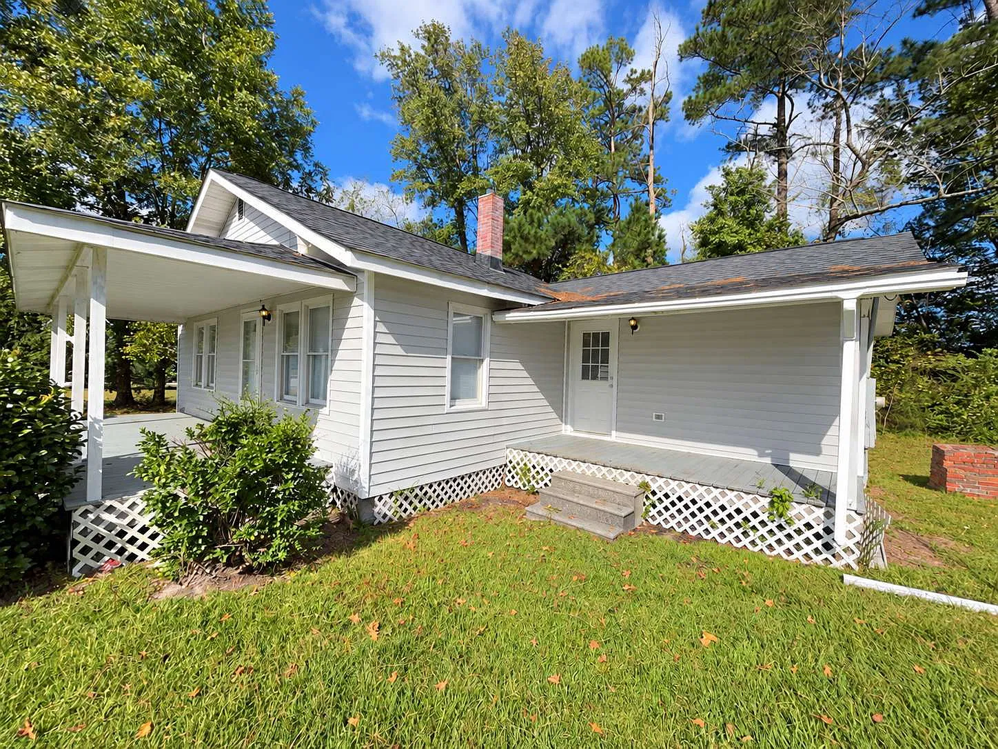2 bed, 1.0 bath, 980 sqft, $1,175 — Photo 3