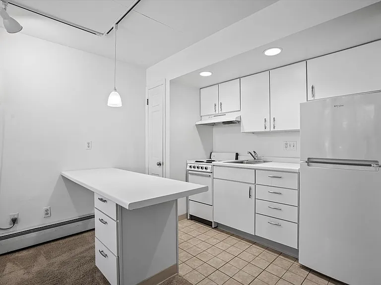 507 Shady Ave #A6 — Photo 10